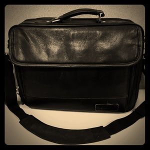 ⭐️Black Leather Laptop/Brief Case